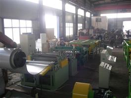 track roll forming machine